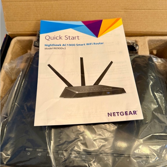(NEW) NETGEAR Nighthawk AC1900 R6900v2 Smart Wi-Fi Router Gaming Streaming - Picture 10 of 10